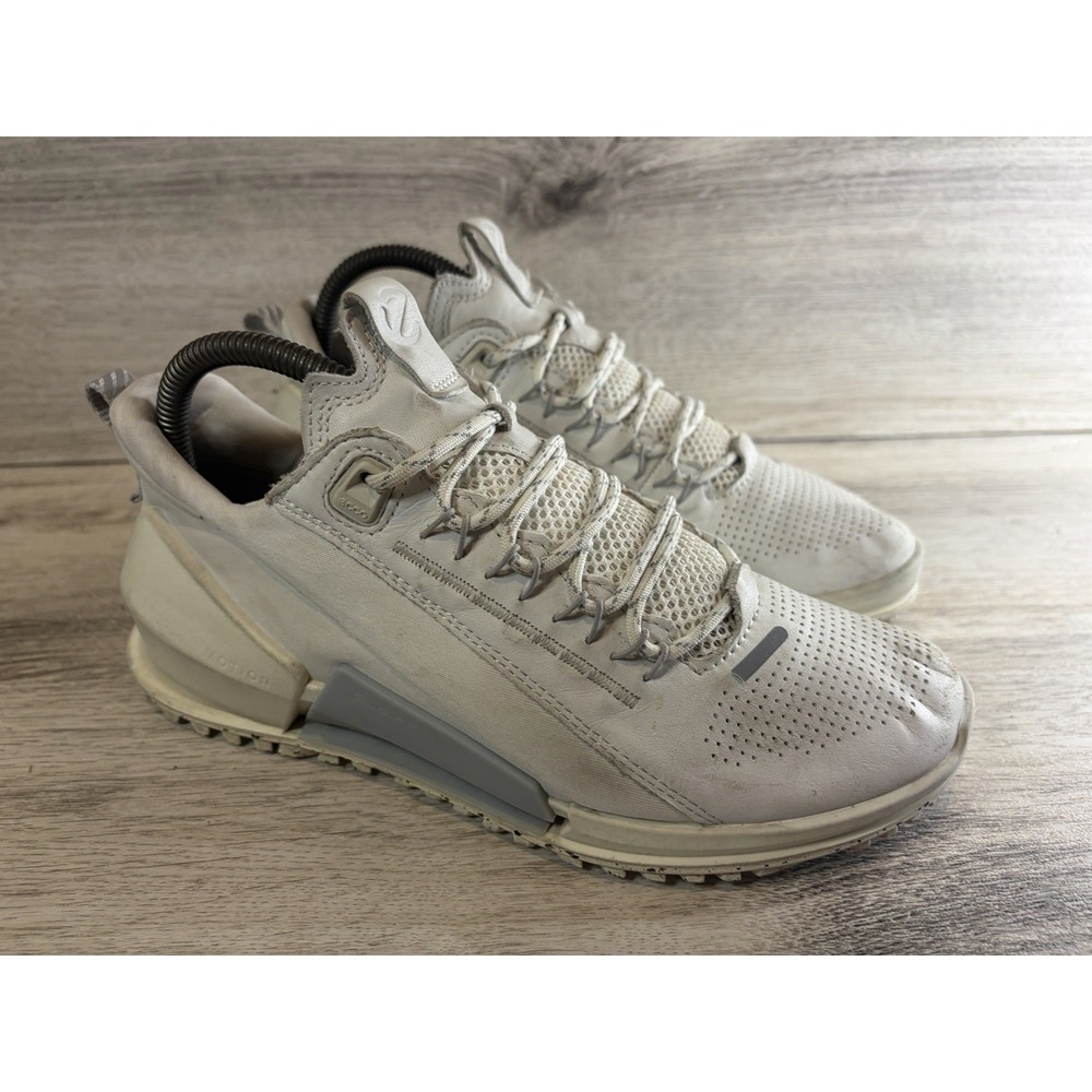ECCO Womens Biom 2.0 M Low Sneakers Size 6.5 EU 37 White Lace Up Shoes